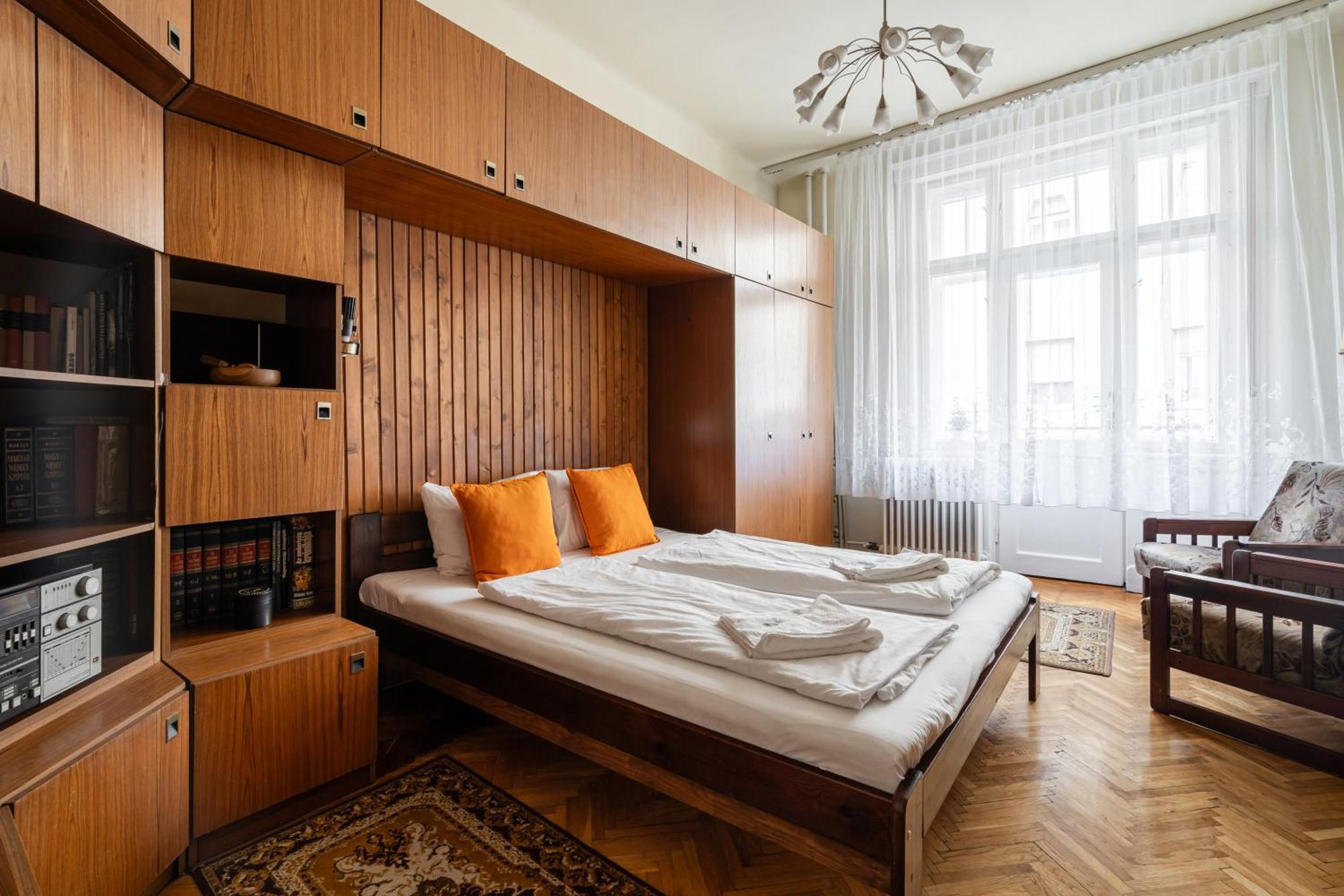 Bpr W21 Retro Home With Balcony بودابست المظهر الخارجي الصورة